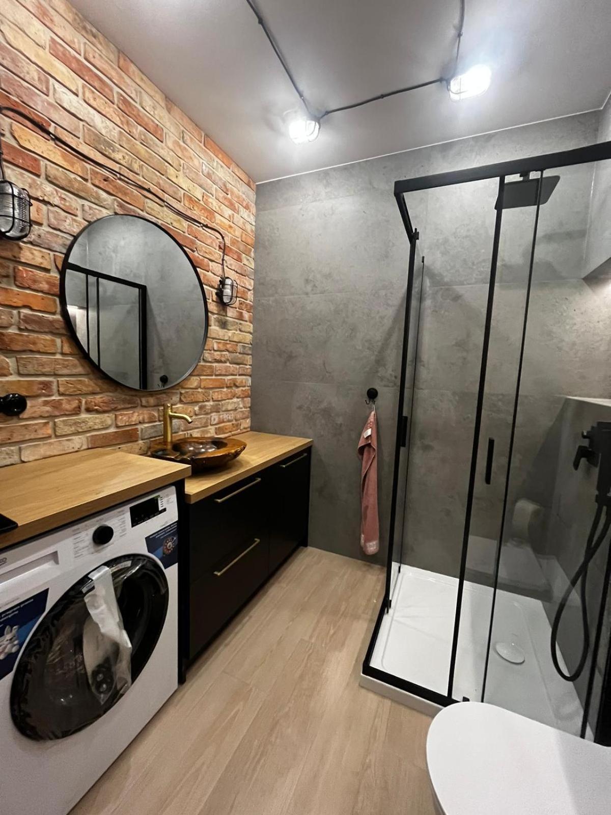 Apartament Z Widokiem Na Stadion Styl Industrialny Jedyny Taki Check In 24 H Poznan Exterior photo